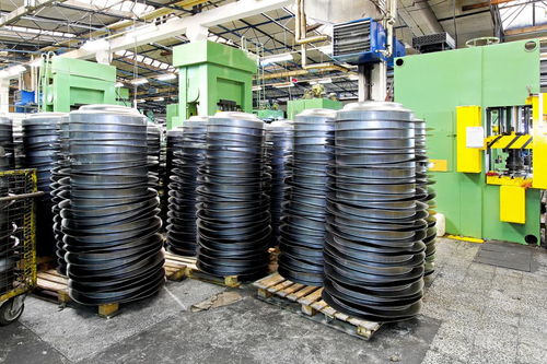 橡膠廠(chǎng)質(zhì)檢員工作職責(zé)與橡膠防塵套銷(xiāo)售策略